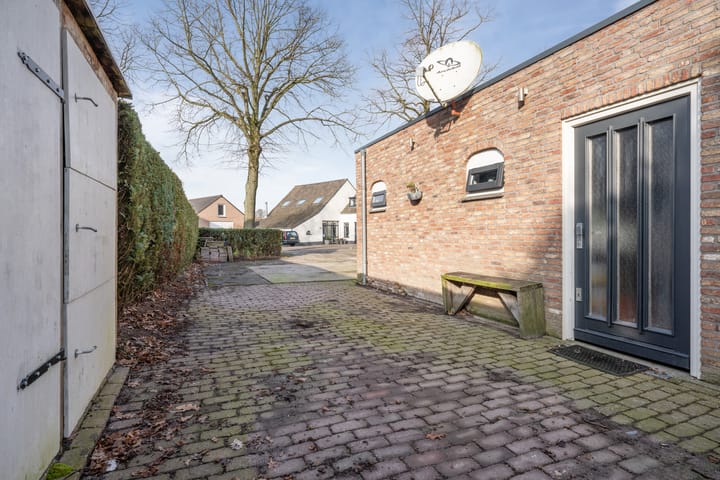 Foto 55 van Molenstraat 130