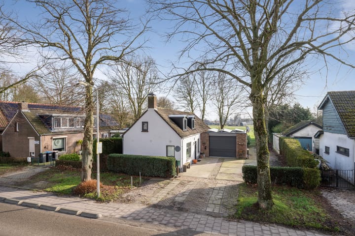 Foto 59 van Molenstraat 130