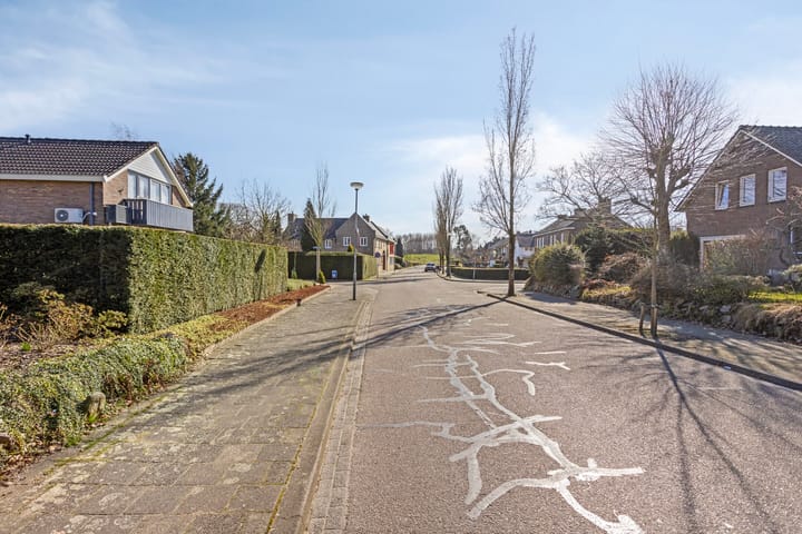 Foto 41 van Aldenhofstraat 17