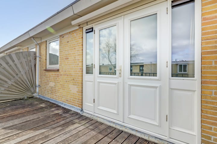 Photo 16 of Trompstraat 27