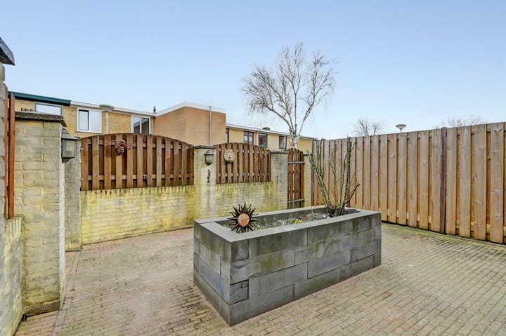 Photo 25 of Trompstraat 27