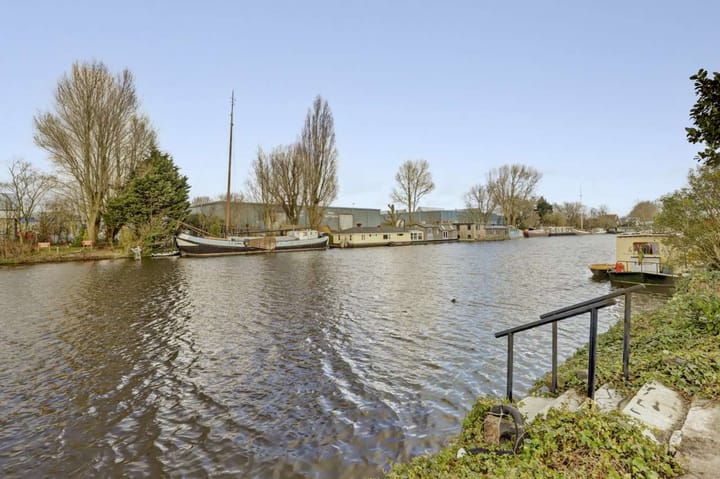 Photo 33 of Trompstraat 27