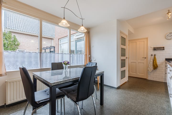 Foto 10 van Verlengde Parklaan 12