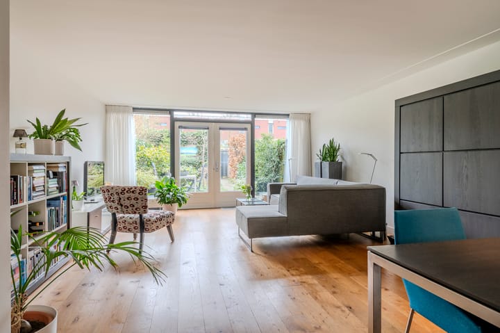 Foto 2 van De Regenboogstraat 55