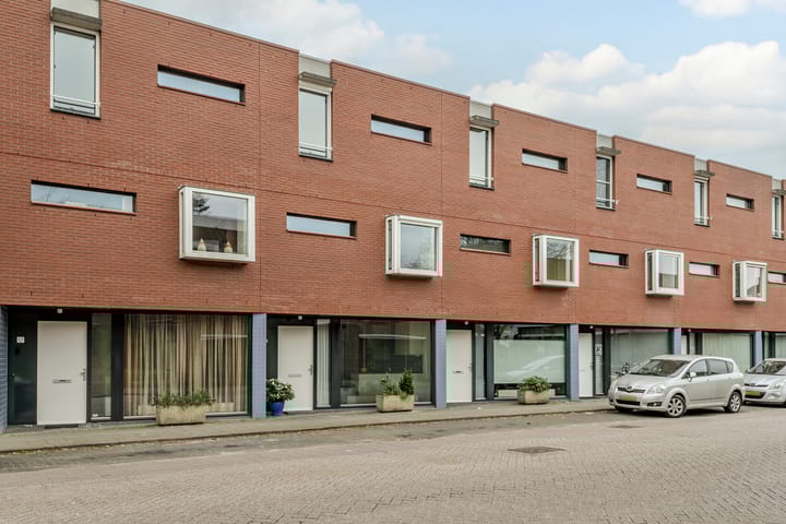 Foto 30 van De Regenboogstraat 55