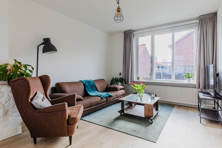 Foto 3 van Outshoornstraat 18