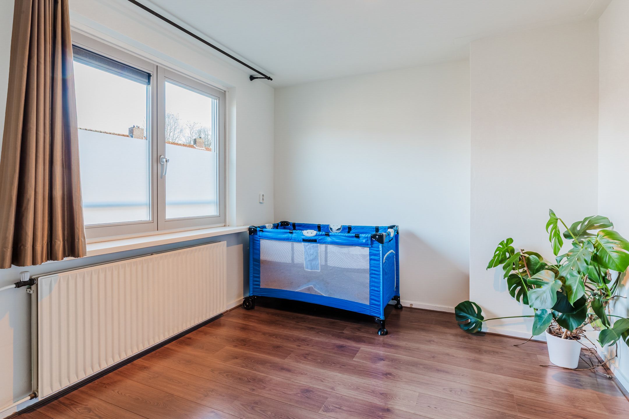 Foto 15 van Outshoornstraat 18