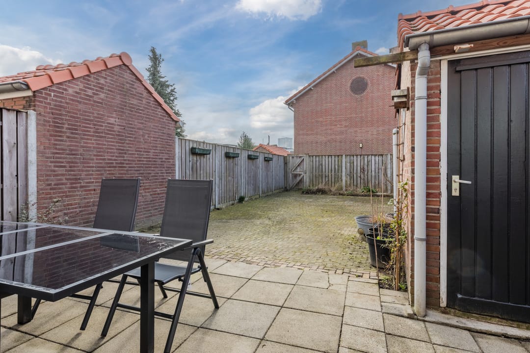 Foto 26 van Outshoornstraat 18