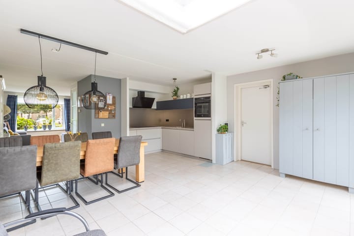 Foto 18 van Amazonestraat 56