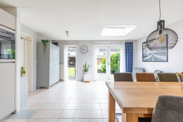 Foto 20 van Amazonestraat 56