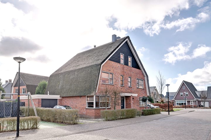 Foto 3 van Pinksterbloem erf 16