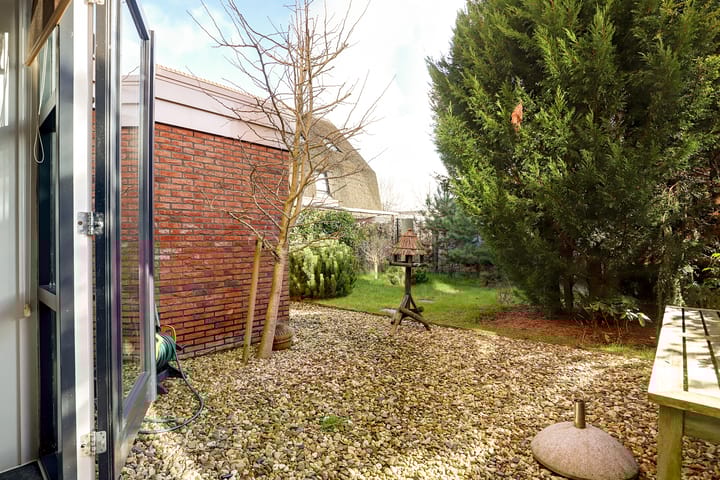 Foto 42 van Pinksterbloem erf 16