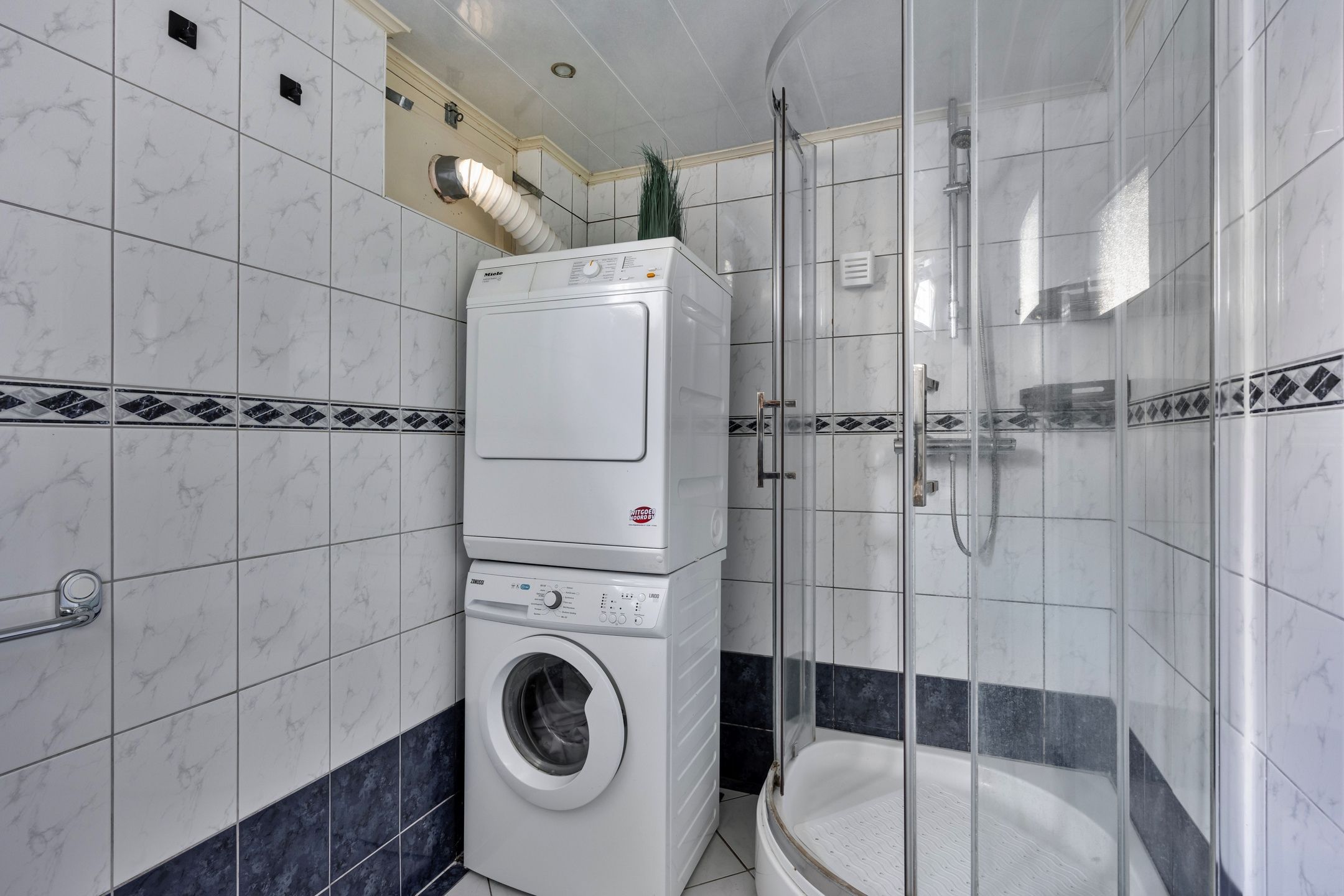 Photo 15 of Dwingelooweg 75