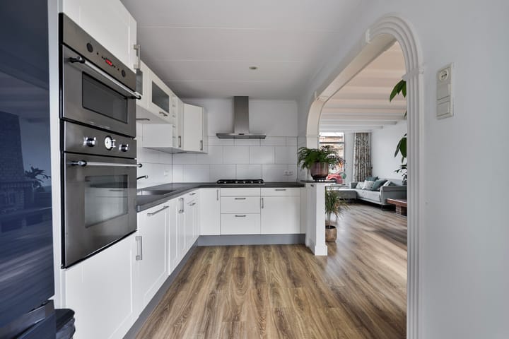 Foto 15 van van Reedestraat 13