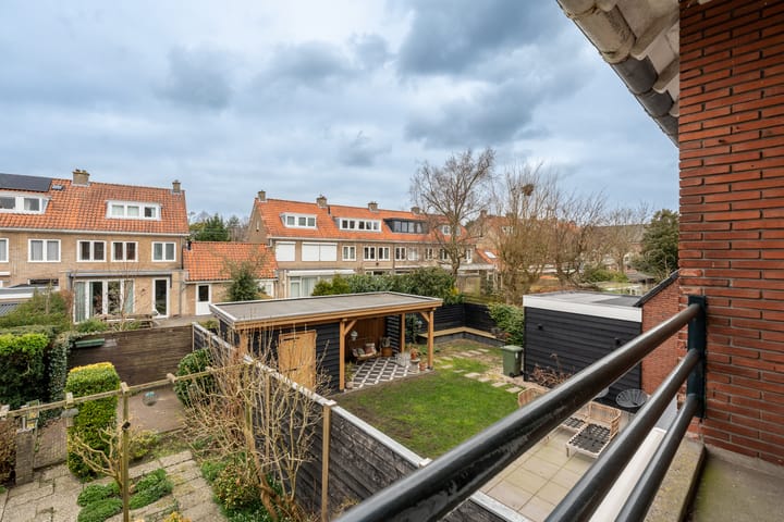 Foto 29 van Van Riebeecklaan 26