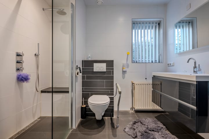 Foto 23 van Rhodonietdreef 46