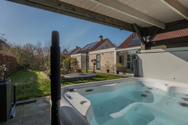 Foto 42 van Rhodonietdreef 46