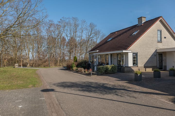 Foto 49 van Rhodonietdreef 46