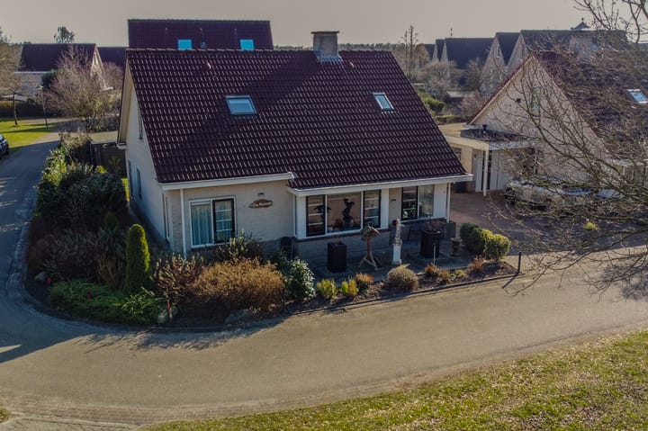 Foto 50 van Rhodonietdreef 46