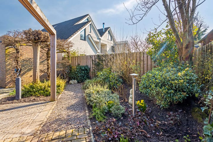 Photo 62 of Bonenkamp 5