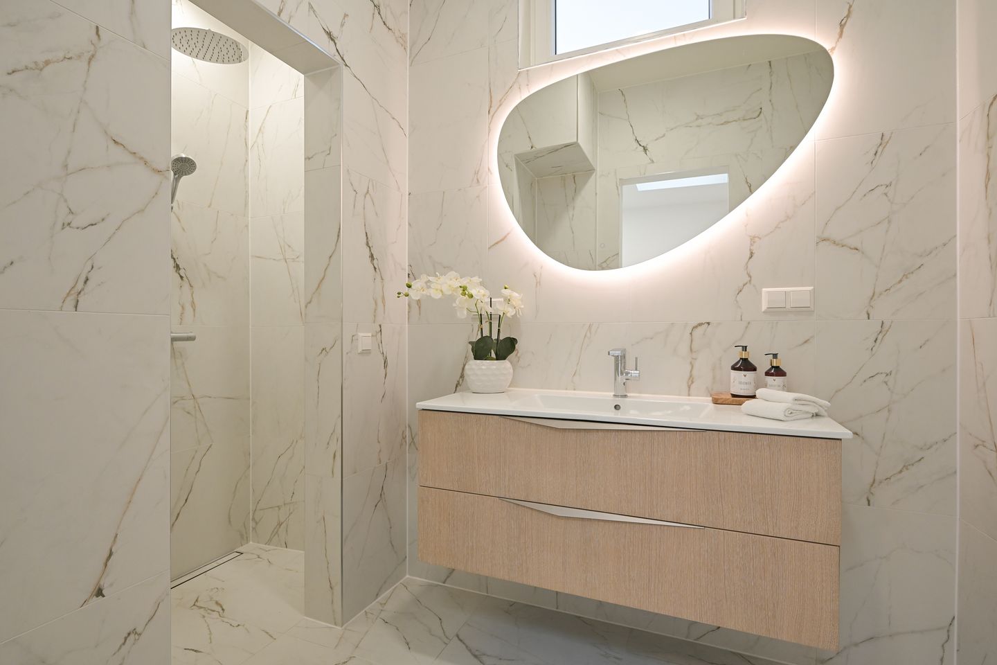 Foto 35 van Anna Paulownastraat 33