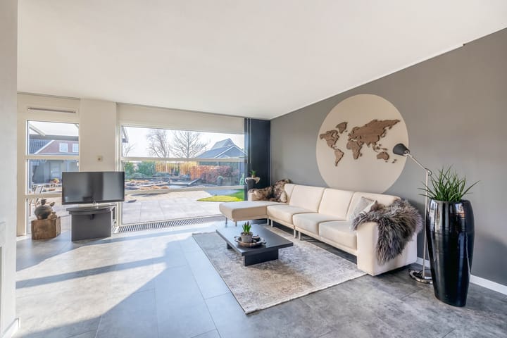 Foto 2 van Volkerakstraat 11