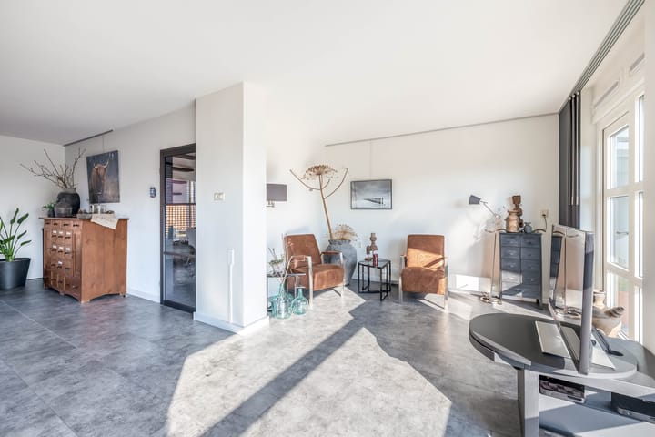 Foto 10 van Volkerakstraat 11