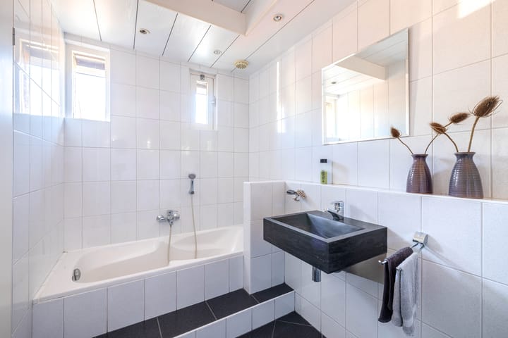 Foto 16 van Volkerakstraat 11