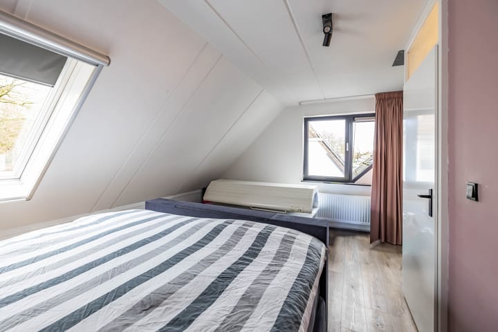 Foto 33 van Dorpsweg 13-B