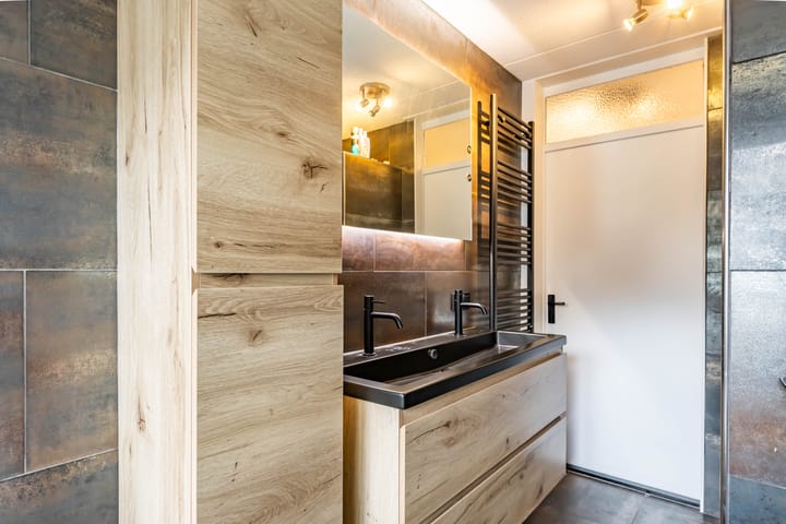 Foto 38 van Dorpsweg 13-B