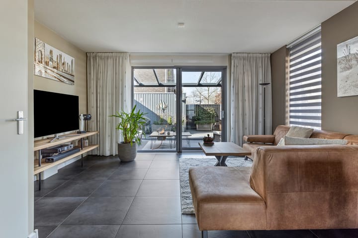 Foto 5 van Madelief 28