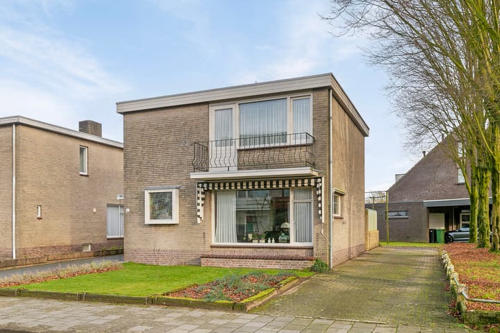 Foto 3 van Costverloren 6