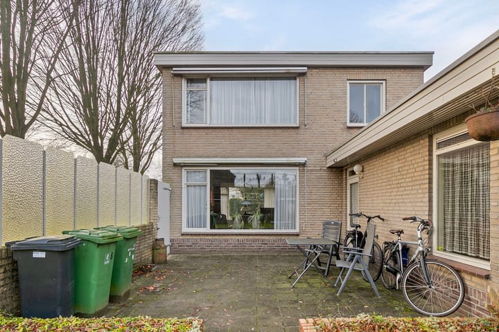 Foto 24 van Costverloren 6