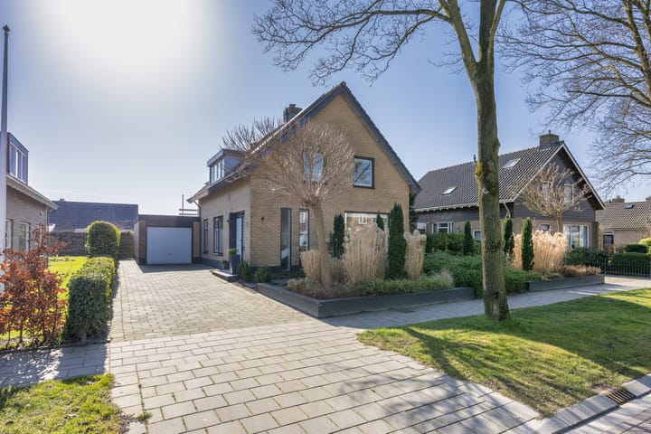 Foto 45 van Ds L Touwenlaan 48