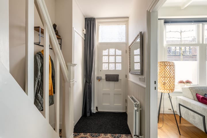 Foto 10 van Regentessestraat 47