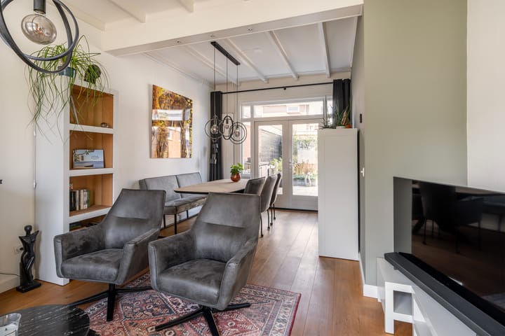 Foto 14 van Regentessestraat 47