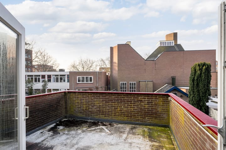 Foto 14 van Waalstraat 47