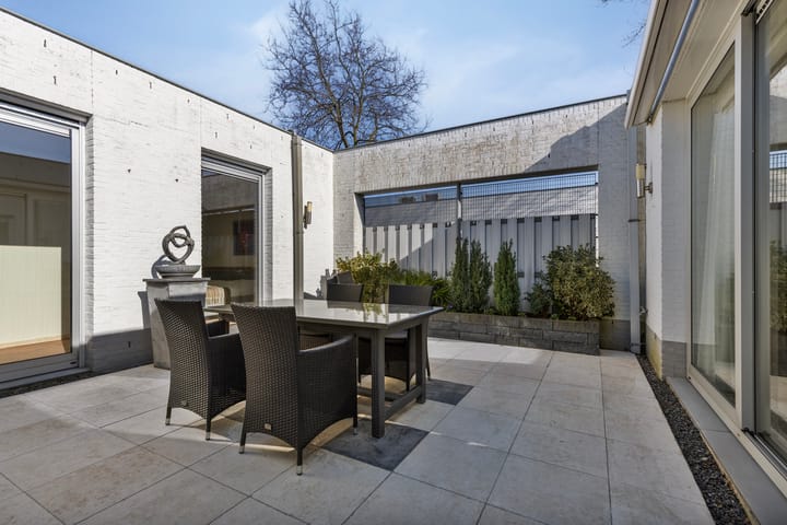 Foto 23 van Aalsumstraat 27