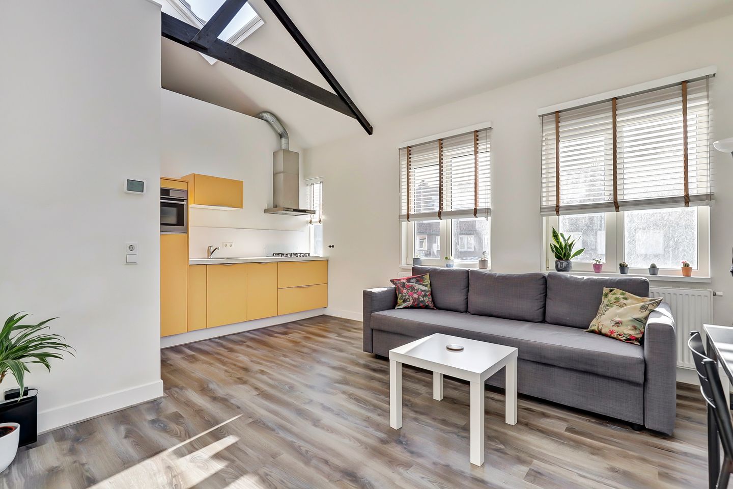 Foto 5 van Dahliastraat 21