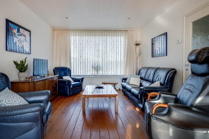 Foto 15 van Mergelakker 30