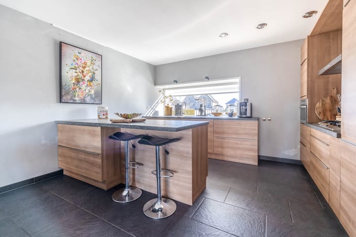 Foto 2 van Carbeel 29