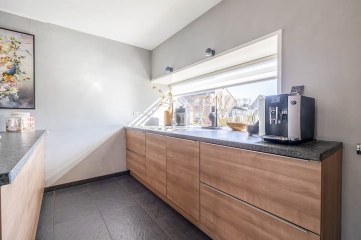 Foto 8 van Carbeel 29