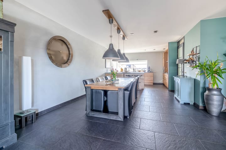 Foto 15 van Carbeel 29