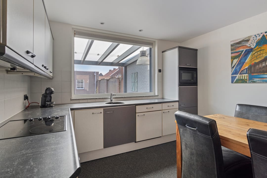 Foto 11 van van der Renneweg 16