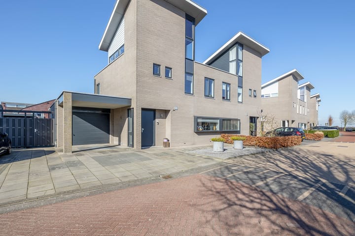 Foto 45 van Carbeel 29