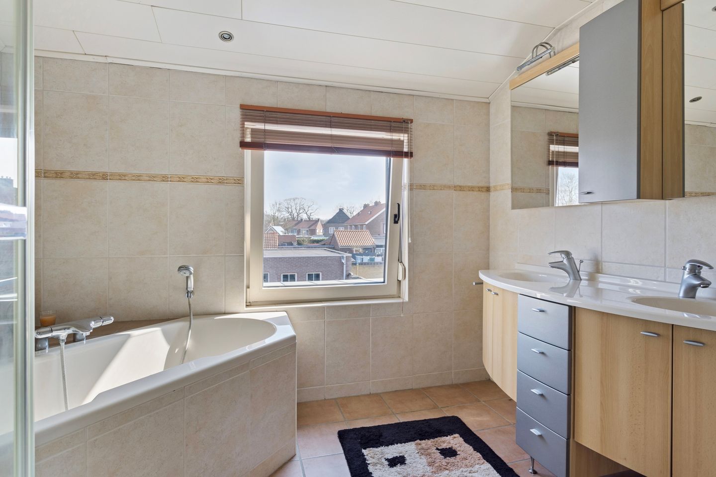 Foto 14 van van der Renneweg 16