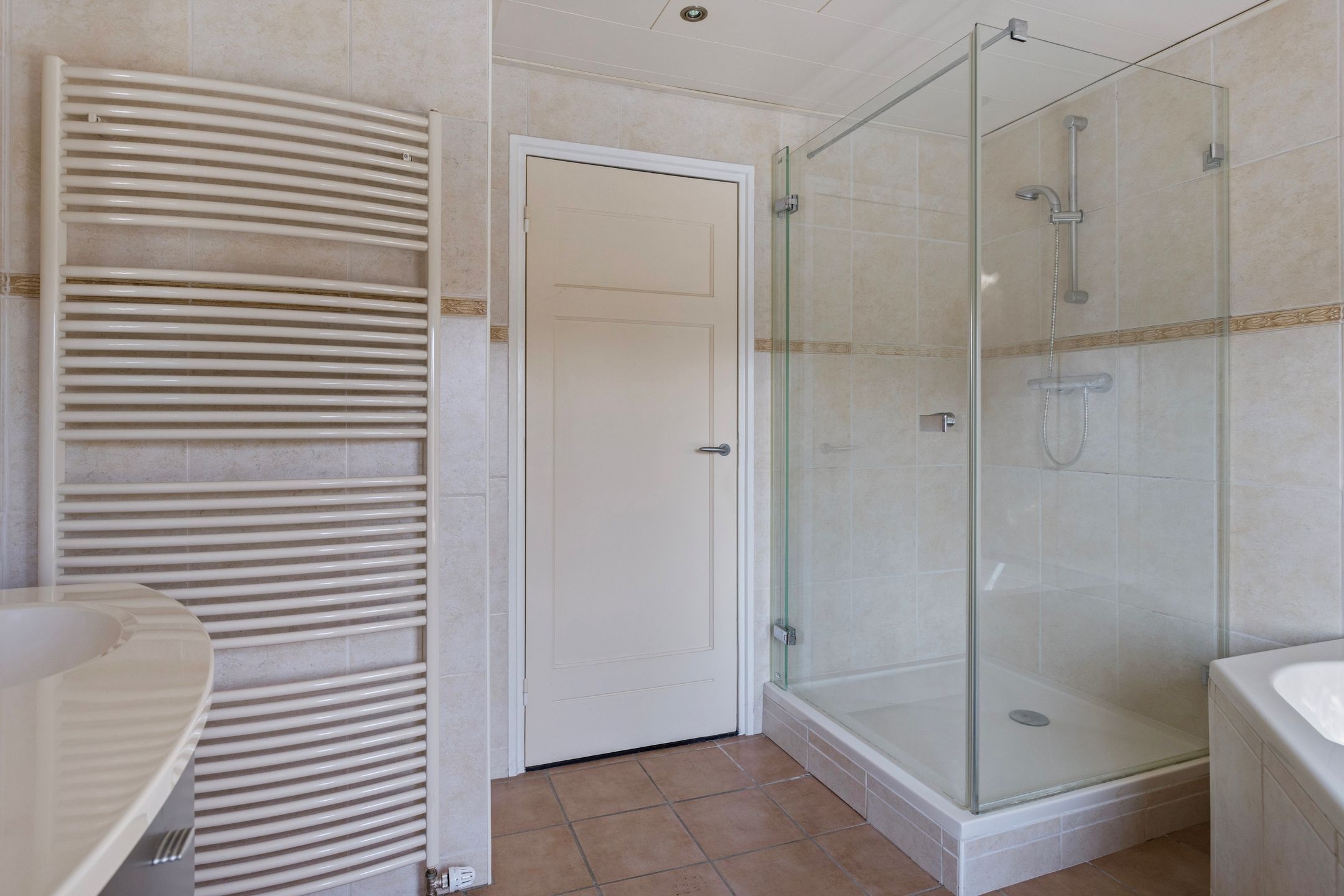 Foto 15 van van der Renneweg 16