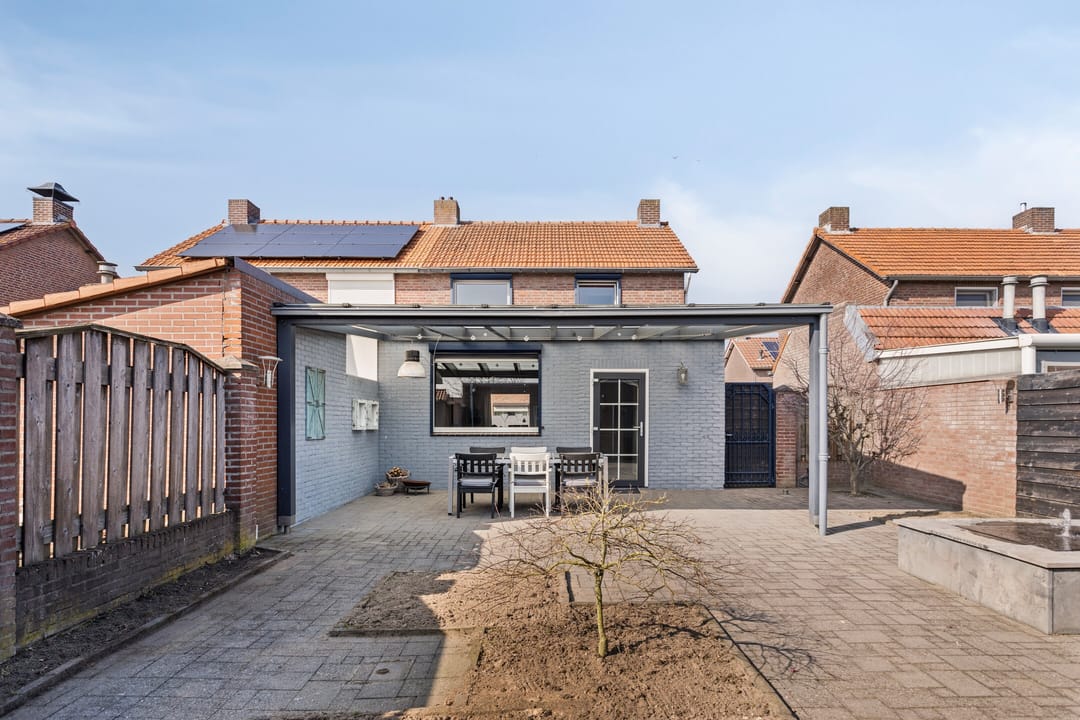 Foto 23 van van der Renneweg 16