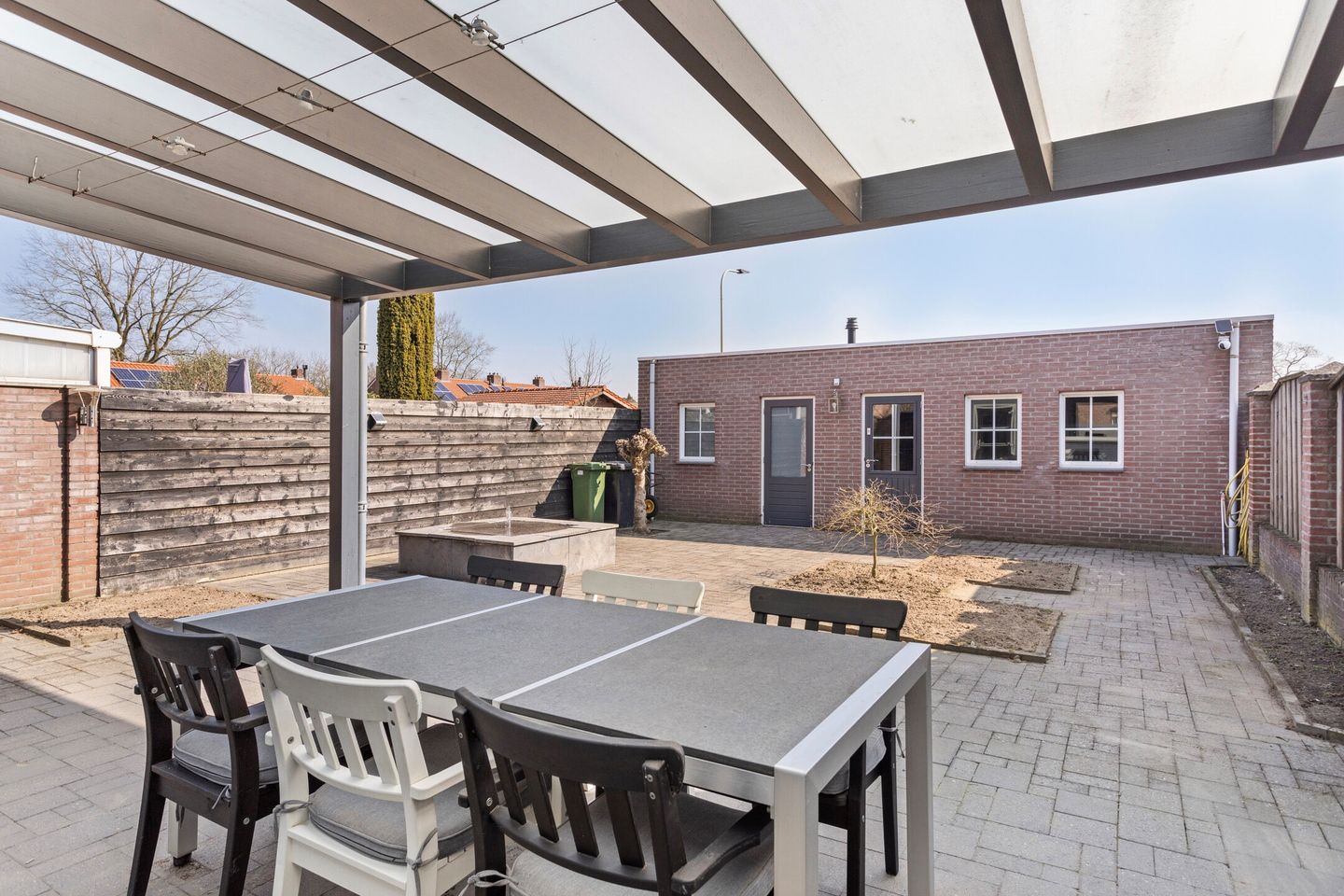 Foto 25 van van der Renneweg 16