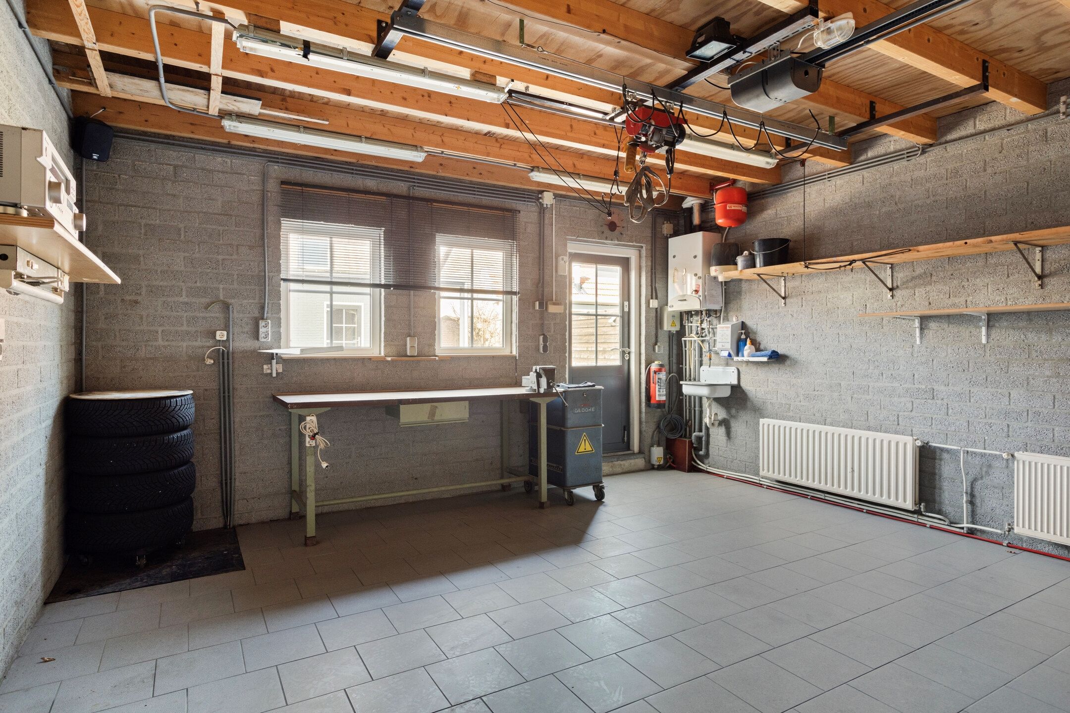 Foto 27 van van der Renneweg 16